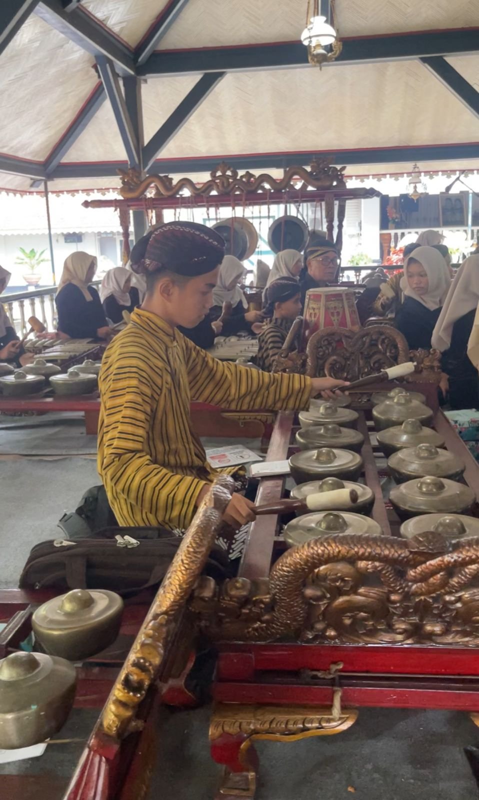 Grup Karawitan SMPN 12 Purworejo tampil di Pendopo Kabupaten Purworejo